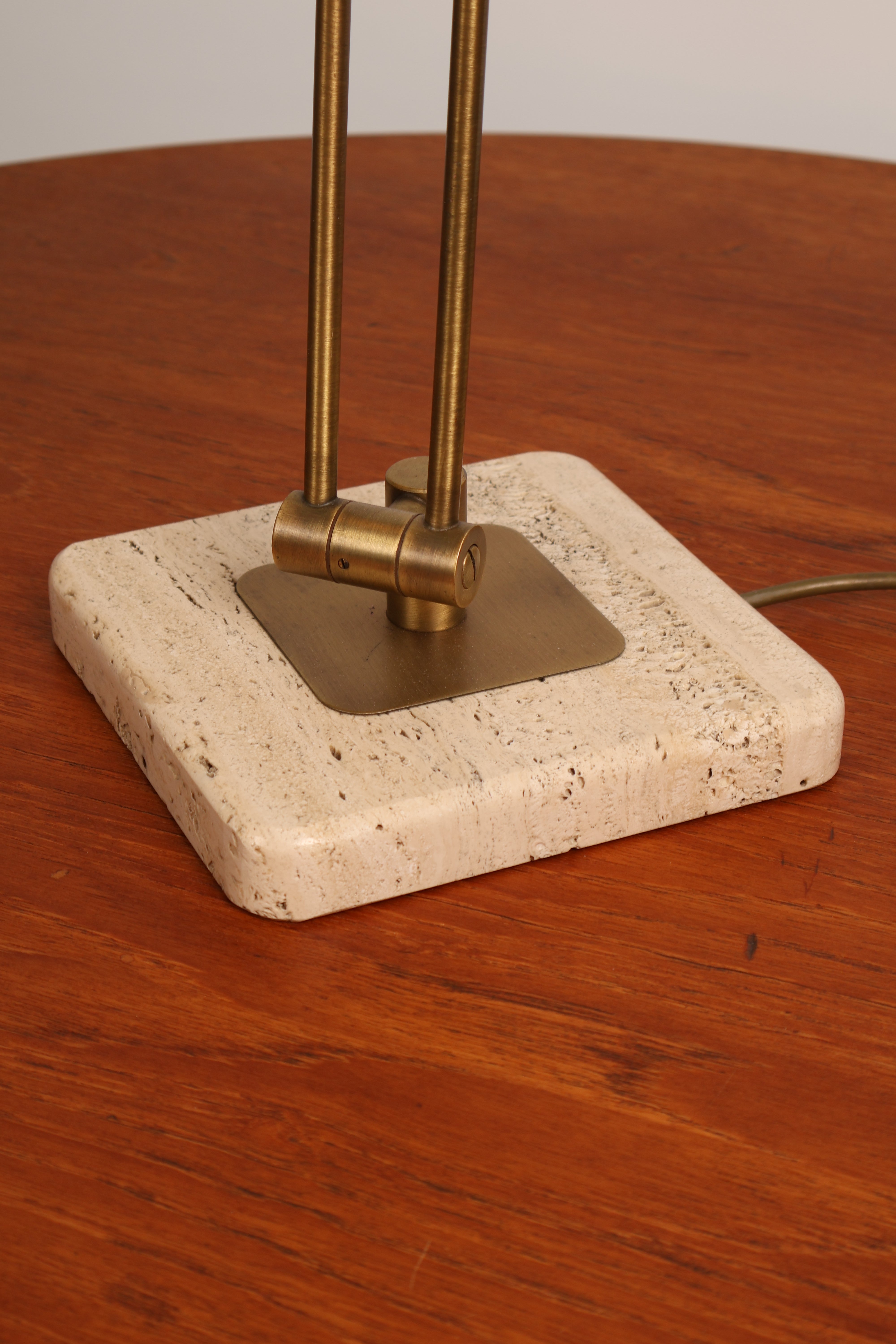 Tischlampe, Messing, Travertin, 70er, Italien