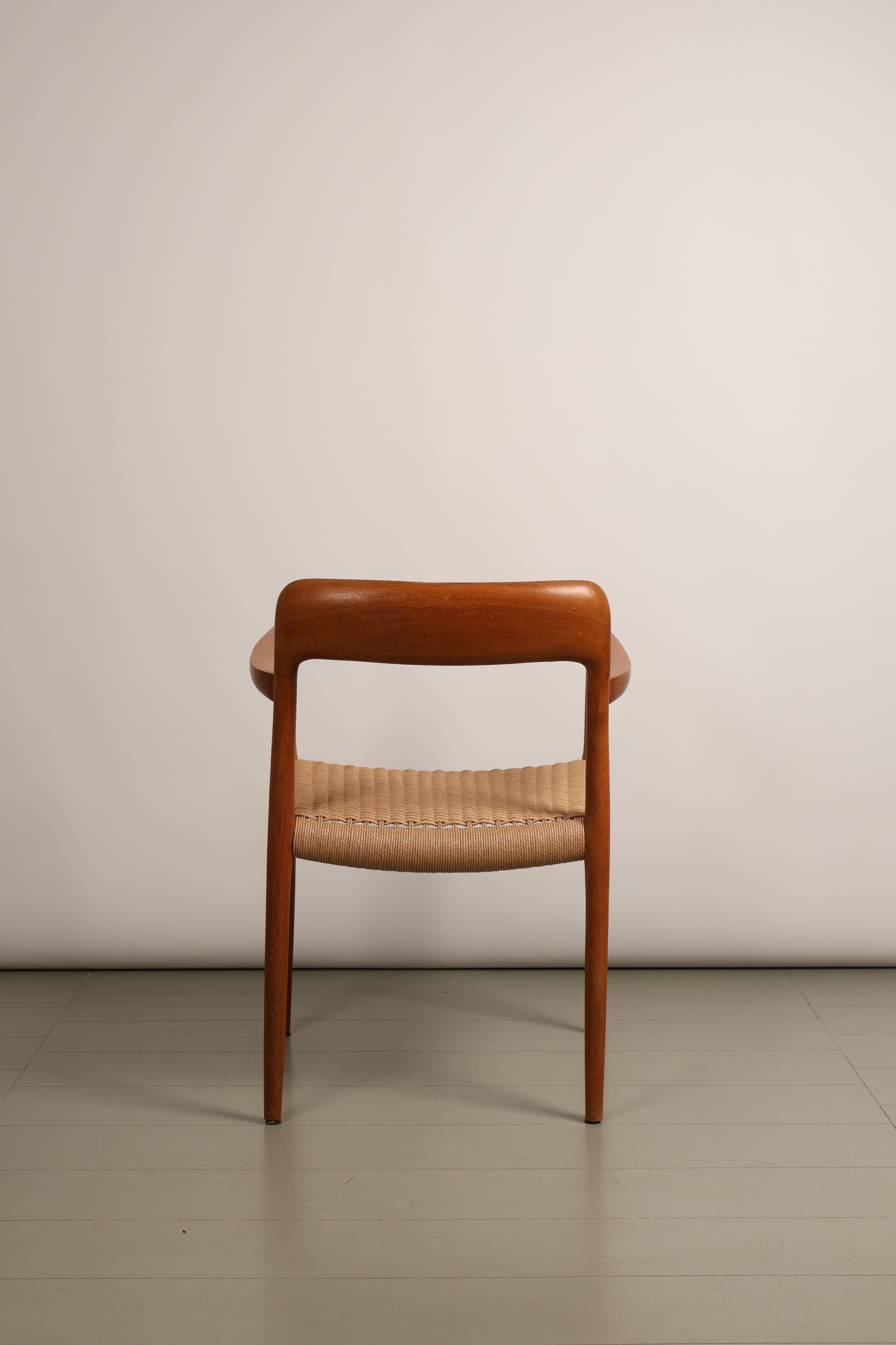 Stuhl „Modell 56“ von Niels Otto Møller, Eiche, Papierkordel, 60er, Dänemark