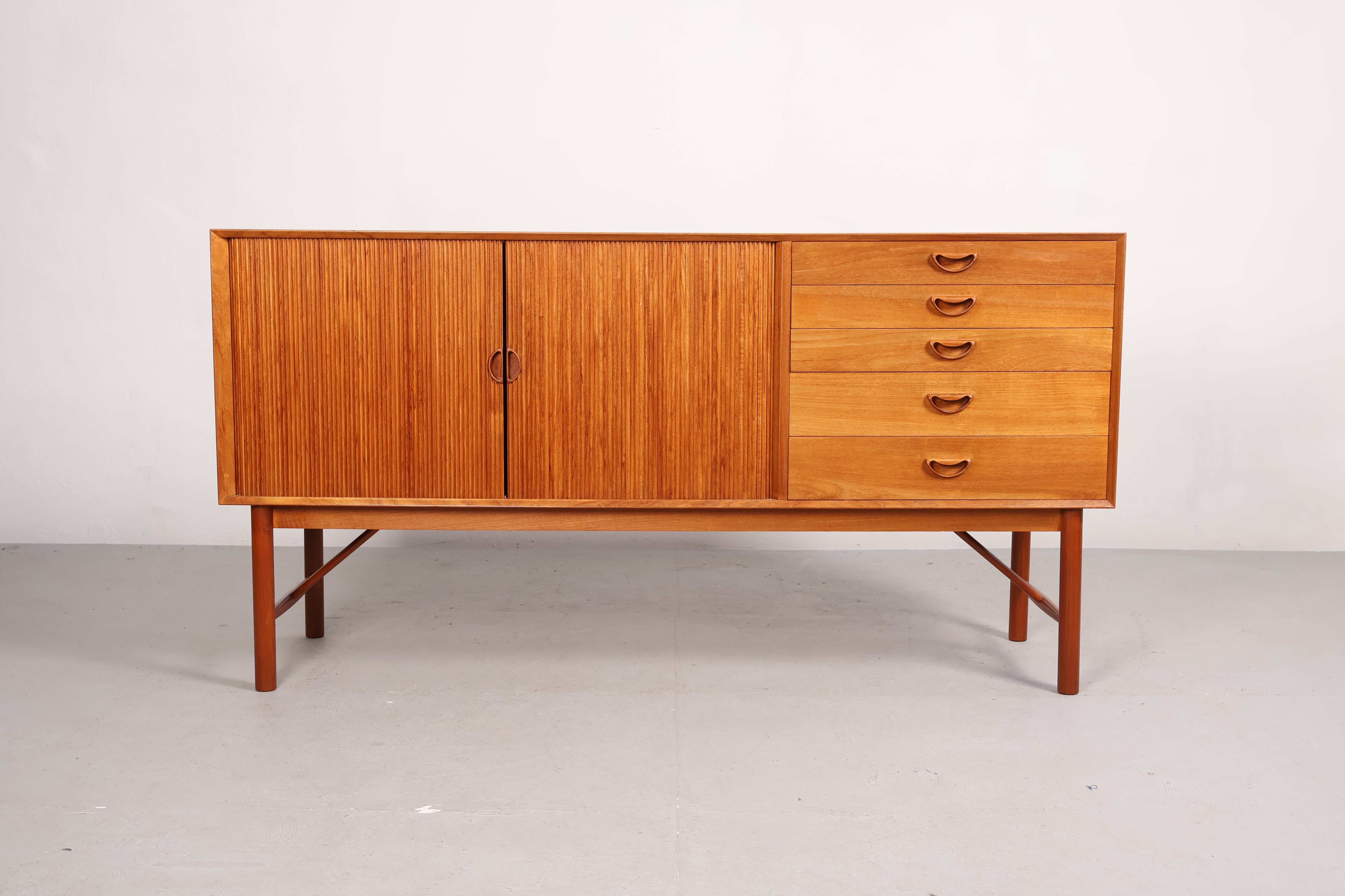 Sideboard „Lamellentüren“ von Peter Hvidt, Teak, 60er, Dänemark #2